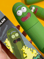 Pickle Rick Fixador Spray Hidratante